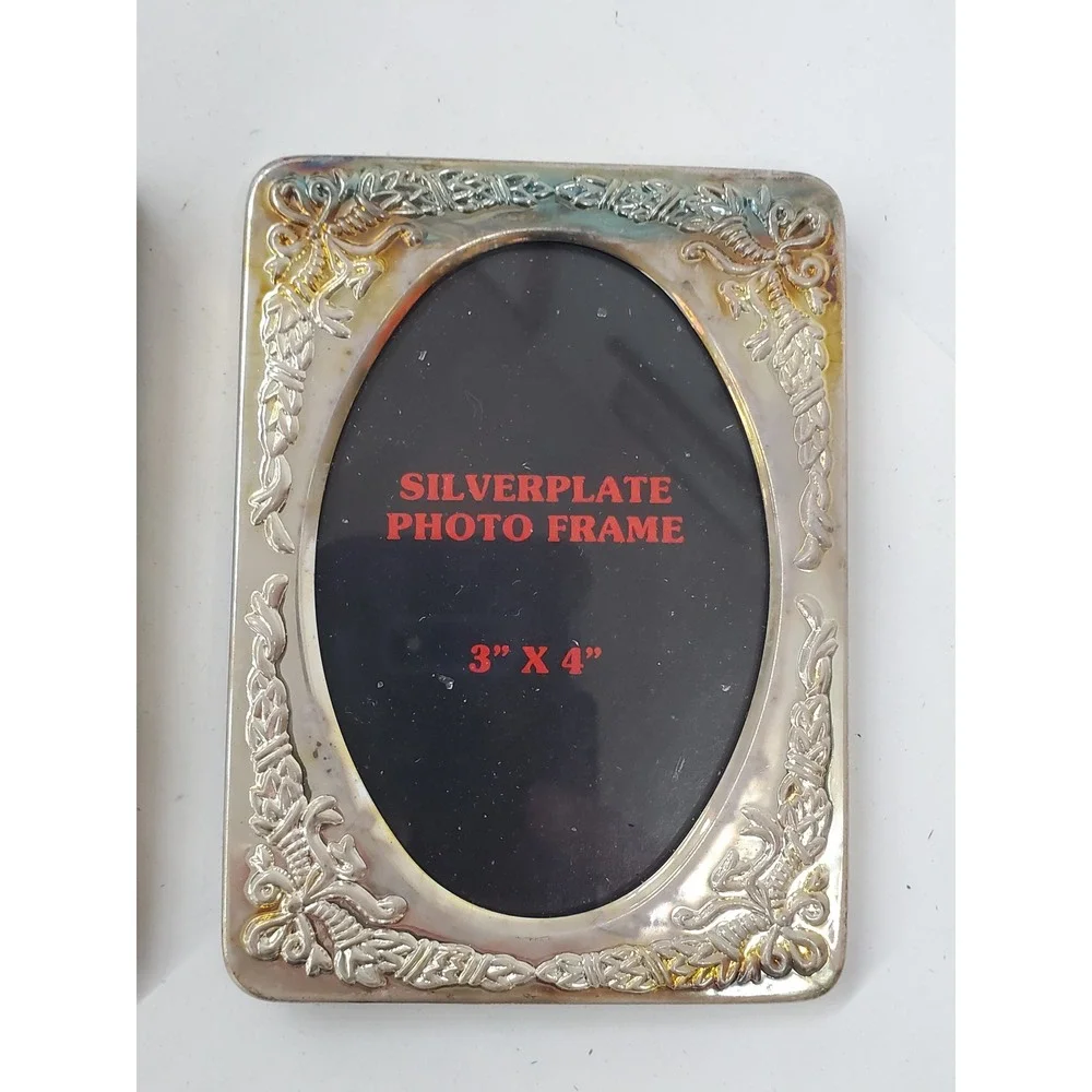 Old Hampshire Silversmiths Silverplate Photo Frame Set 3x4 Floral Oval Vintage